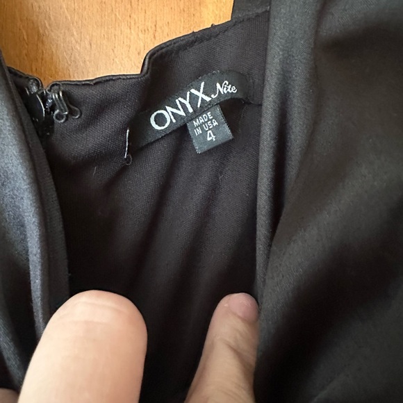 Onyx Black Ruched Sheath Dress Halter Cocktail - Picture 4 of 4